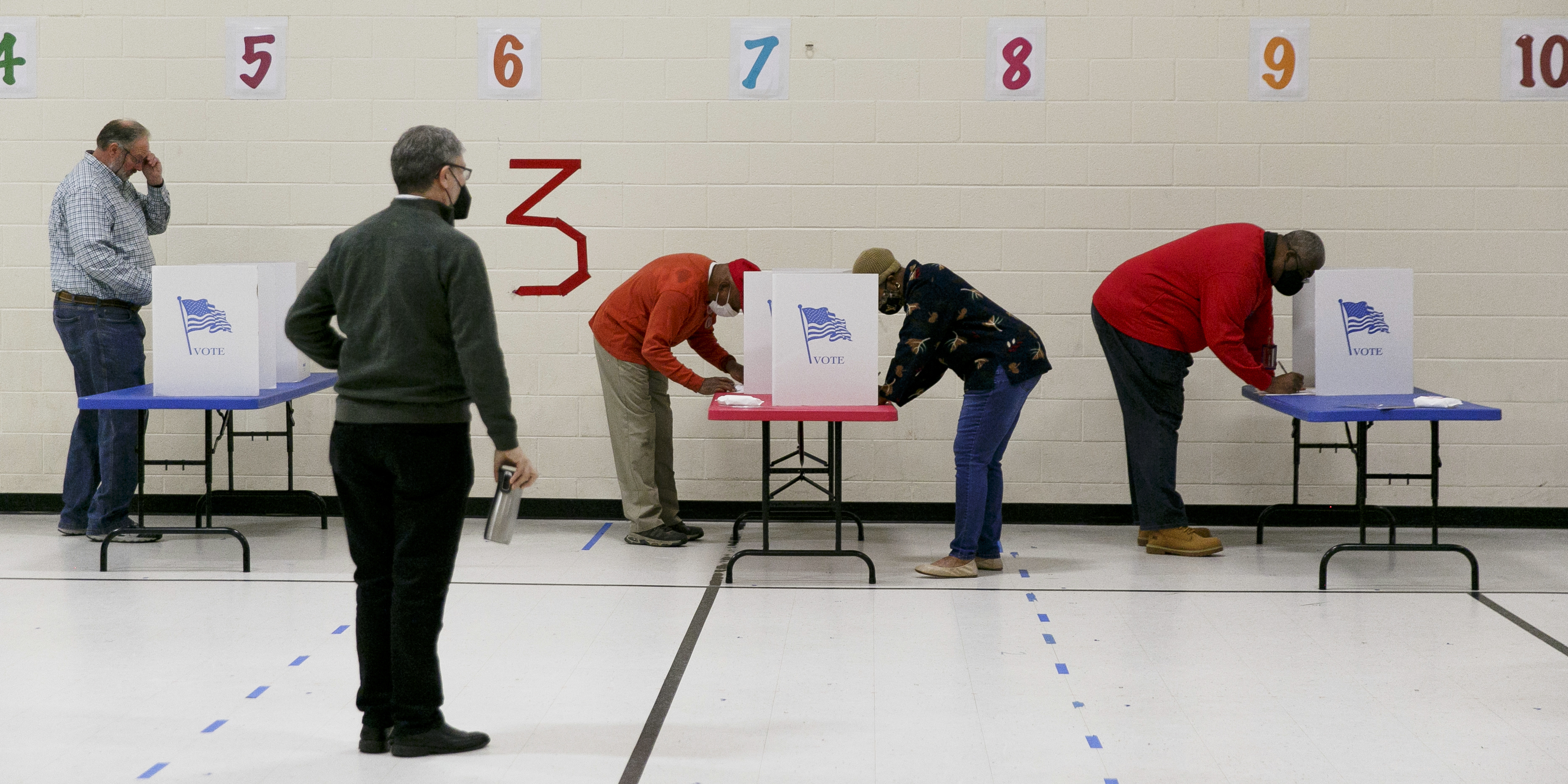 It S Not Just White People Democrats Are Losing Normal Voters Of All Races